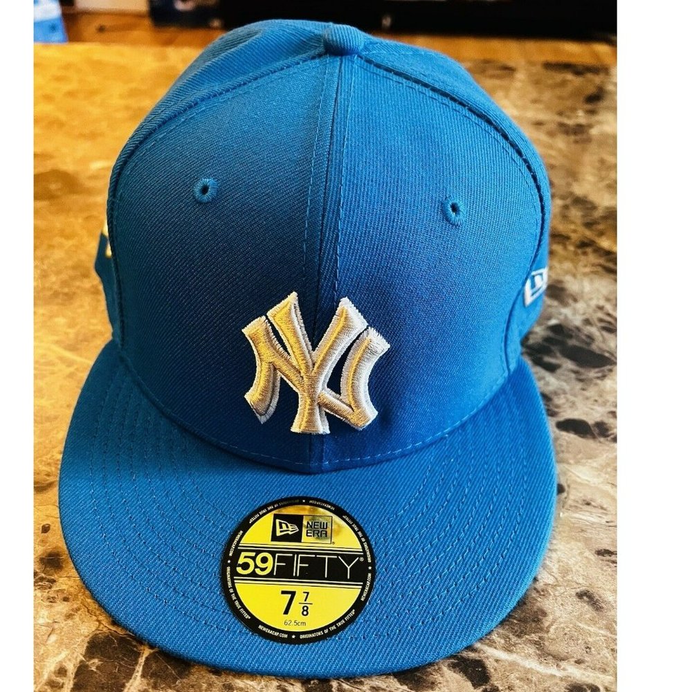 New Era New York Yankees 59FIFTY Fitted Hat 1999 World Series Patch Size  7 7/8